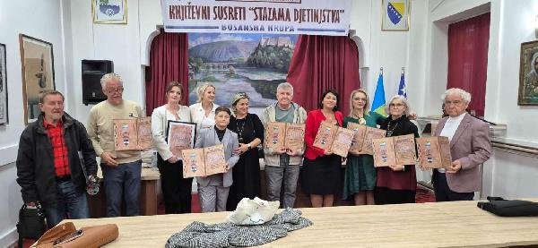  Završeni 32. književni susreti „Stazama djetinjstva“ u Bosanskoj Krupi