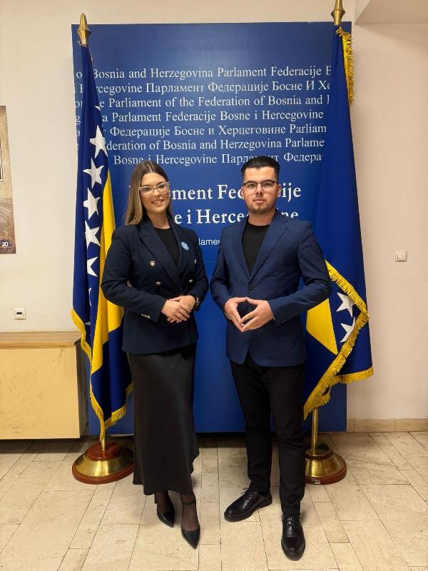 Mladi iz Bosanske Krupe  na Drugoj tematskoj sjednici Komisije za pitanja mladih Predstavničkog doma Parlamenta FBiH